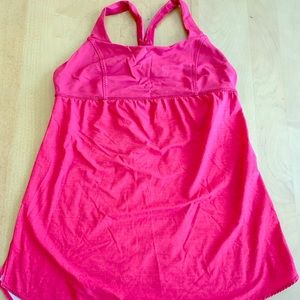 Lululemon workout top